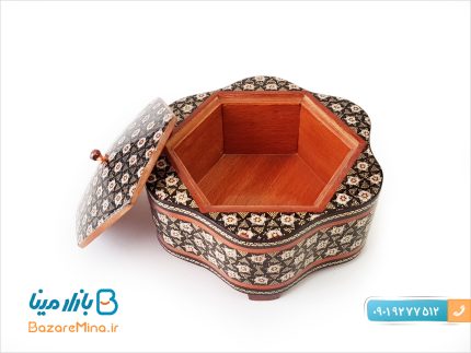 شکلات خوری خاتم