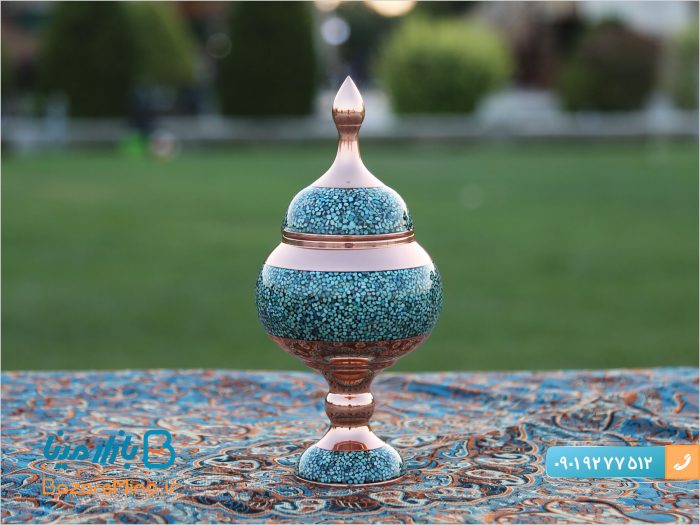 شکلات خوری فیروزه کوبی
