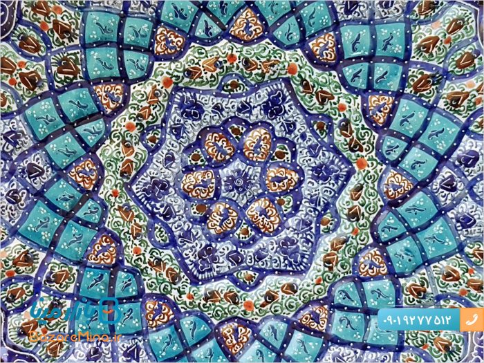 قاب میناکاری با جعبه چوبی مشبک 25*25 سانتی متر