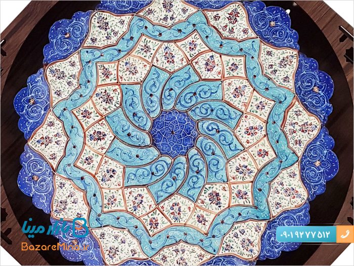 بشقاب میناکاری 25 سانتی با قاب چوبی