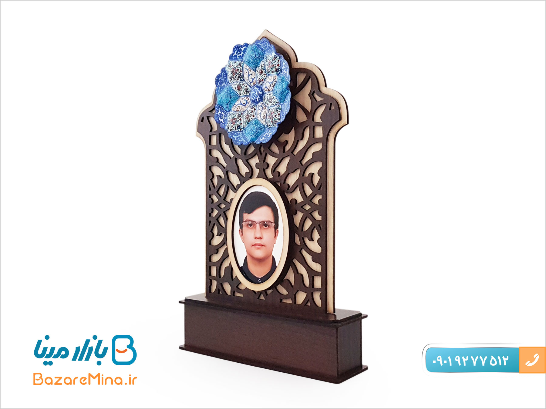 تندیس میناکاری طرح دانش آموز تندیس میناکاری شده