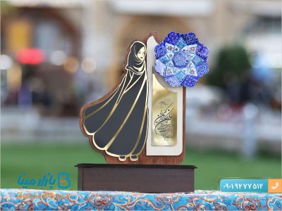 تندیس روز زن