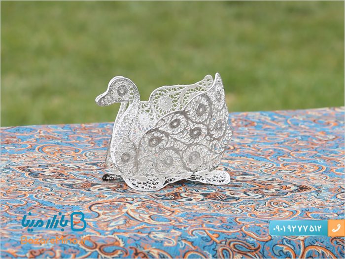 جای دستمال کاغذی رومیزی ملیله کاری طرح قو