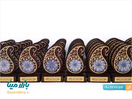 هدایای تبلیغاتی صنایع دستی و میناکاری اصفهان تندیس های میناکاری