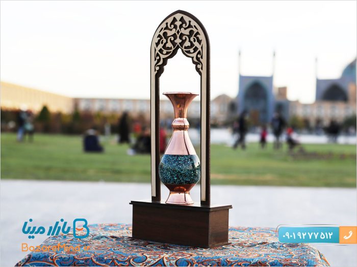 تندیس گلدان فیروزه کوبی