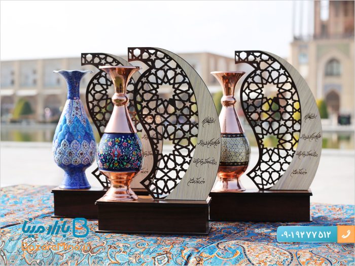 تندیس گلدان مس و پرداز
