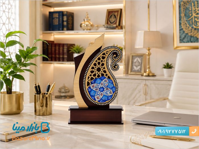 تندیس میناکاری شده طرح سرو