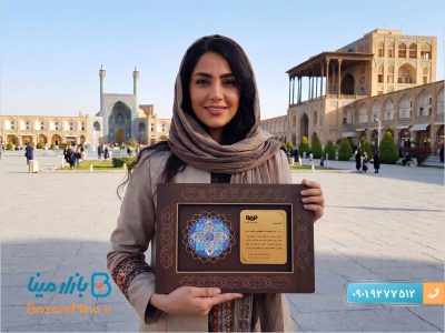 بازگشت به محصولات لوح تقدیر میناکاری شده طرح تابلو چوبی مشبک