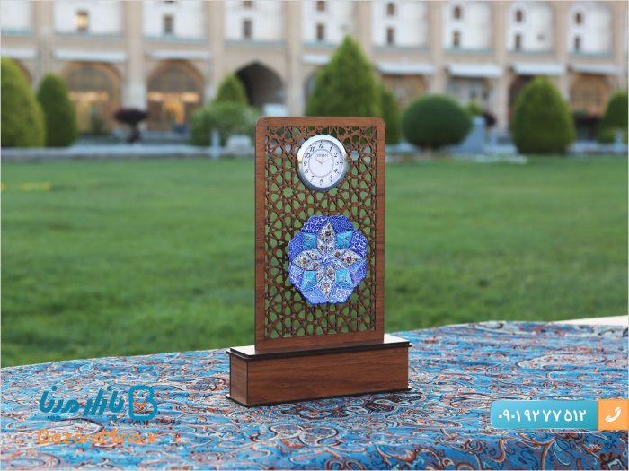 تندیس میناکاری ساعت دار طرح پارسه