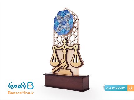 تندیس میناکاری وکالت