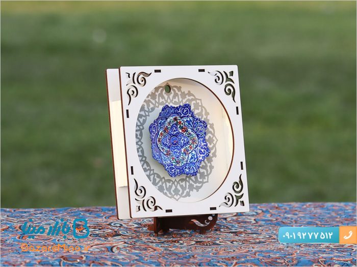 تابلو کوچک میناکاری اصفهان با پایه چوبی