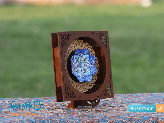 تابلو کوچک میناکاری اصفهان با پایه چوبی